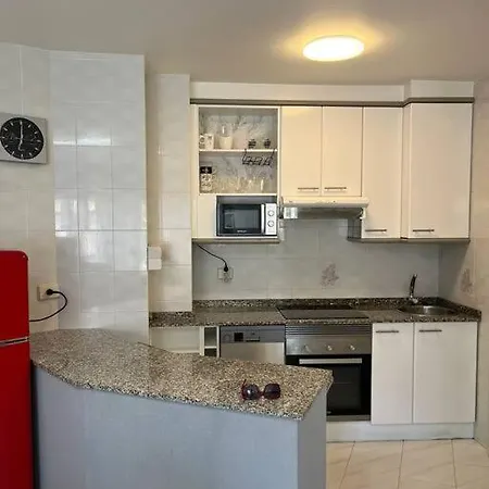 Apartamento Cerca De La Playa Y En El Centro De Sanxenxo O Grove